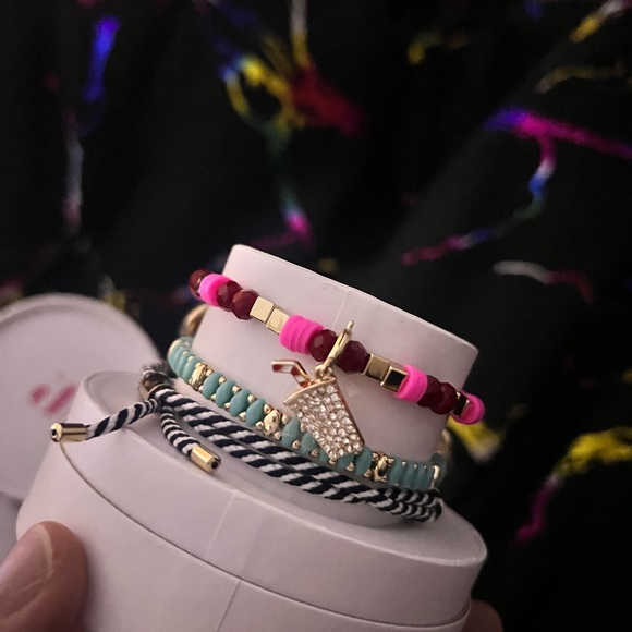 Bomb Party Spring Stacks - Picture 2 of 3